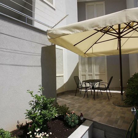שיבניק Aurora Apartments מראה חיצוני תמונה