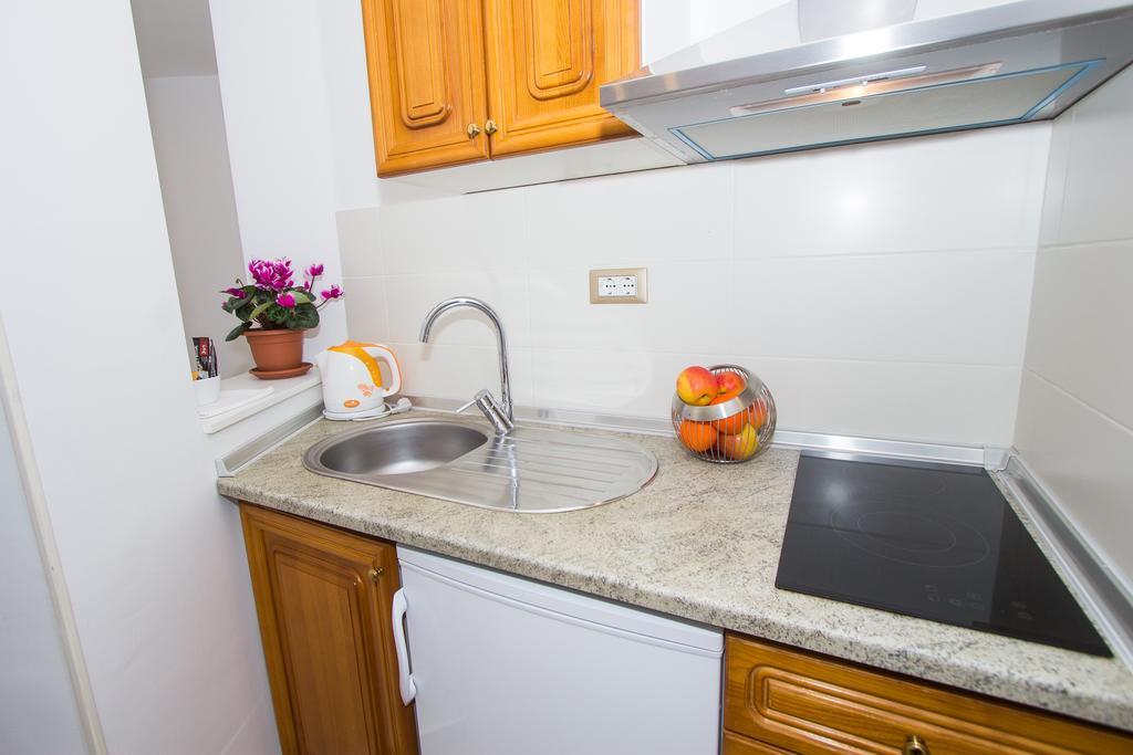 שיבניק Aurora Apartments מראה חיצוני תמונה